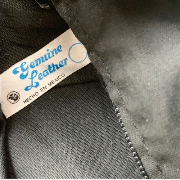 Ivory/Cream Genuine Leather Multi-Pocket Purse - Picture 9 of 9